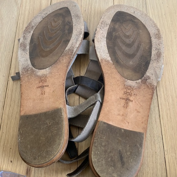 Laura Bellariva Italy tan suede fringe sandals 41 - Picture 6 of 6